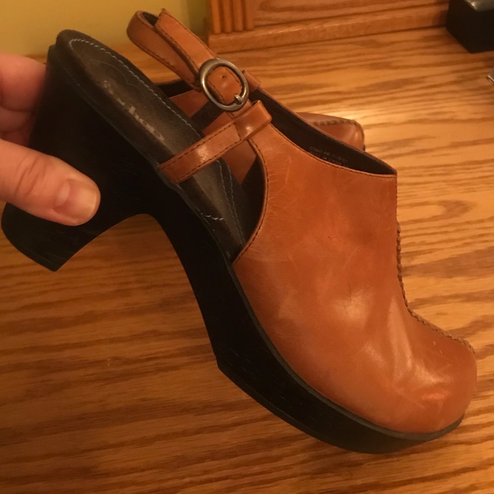 Clark’s Indigo slingbacks